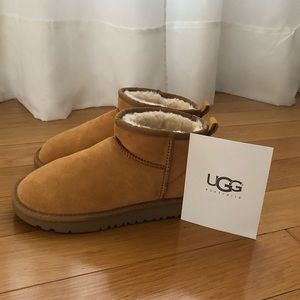 NEW Chestnut Classic Ultra Mini Uggs